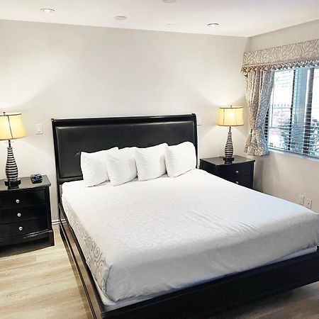 Catalina Courtyard Suites Авалон Екстер'єр фото