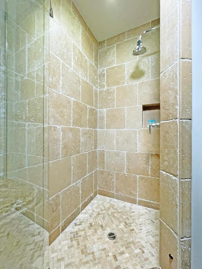 Catalina Courtyard Suites Авалон Екстер'єр фото