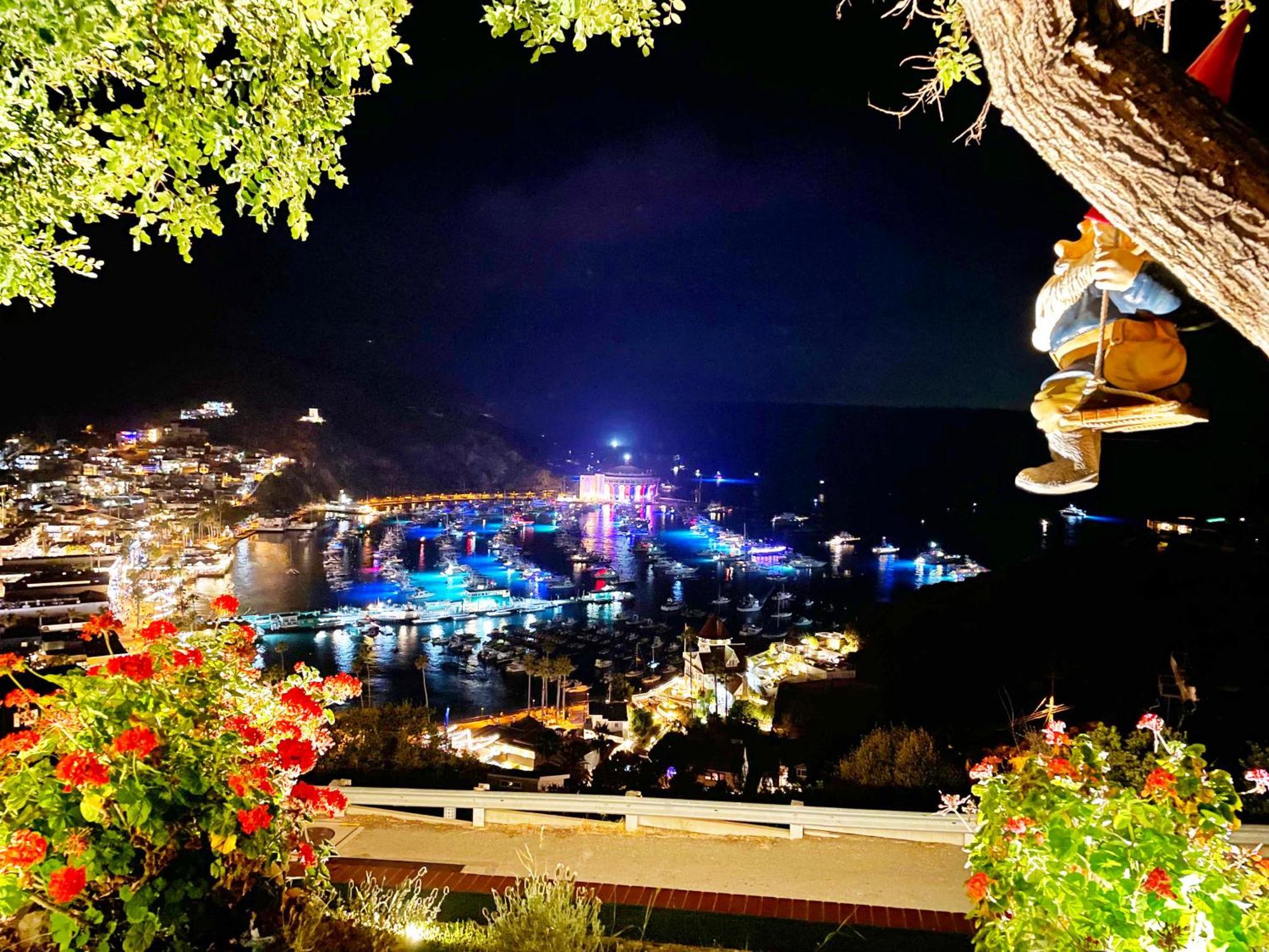 Catalina Courtyard Suites Авалон Екстер'єр фото